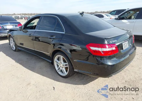 2013 Mercedes-Benz E 350 из США, поврежденный, VIN WDDHF5KB1DA691431